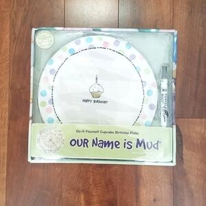NWT Our Name is Mud Birthday Personalized Plate Cupcake Signature Autograph 1st